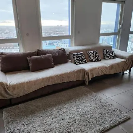 Apartment 70m2 Idealement Situe A *