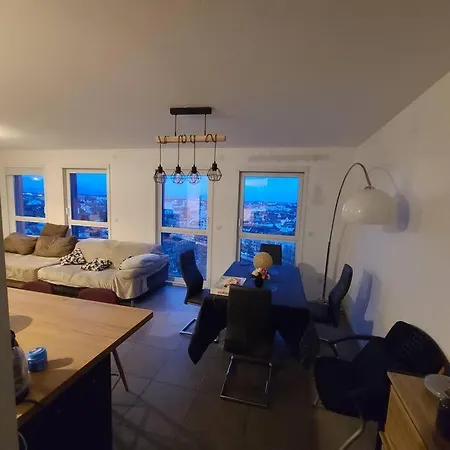 Apartment 70m2 Idealement Situe A *